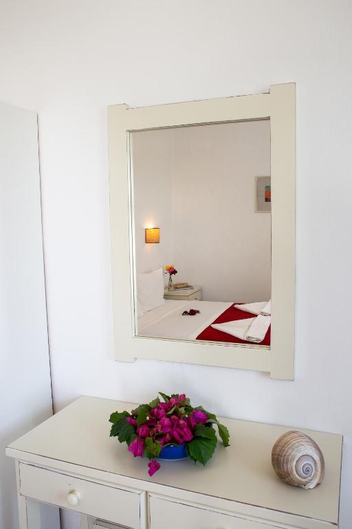 Marili Apartments Studios パラスポロス 部屋 写真